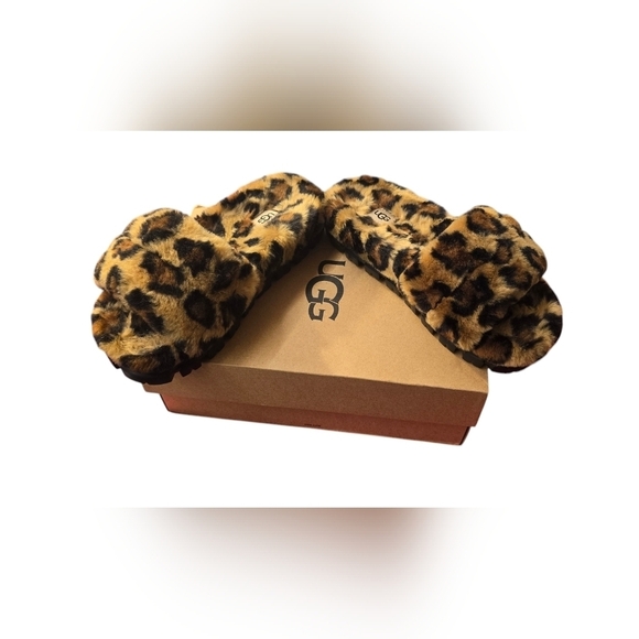 *NWT* Ugg Cozetta Curly Spotty - Picture 12 of 13